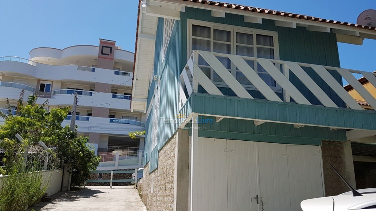 Casa para alquiler de vacaciones em Bombinhas (Praia de Quatro Ilhas)