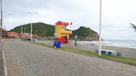 GREAT SEA FRONT APARTMENT IN PRAINHA, WIFI, AC, BARBECUE