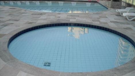 Apt 2 piscinas de alto estándar * Tiene Wi-fi * 1dormitorio