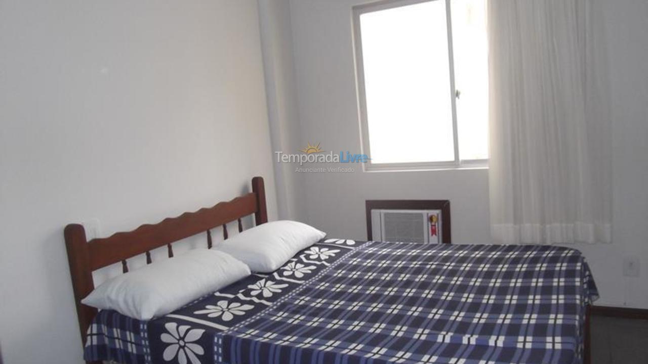 Apartamento para aluguel de temporada em Itapema (Meia Praia)