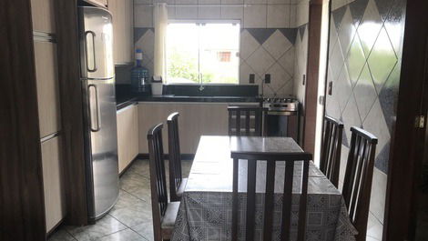 Casa para temporada em Canto Grande /Bombinhas (2o andar)