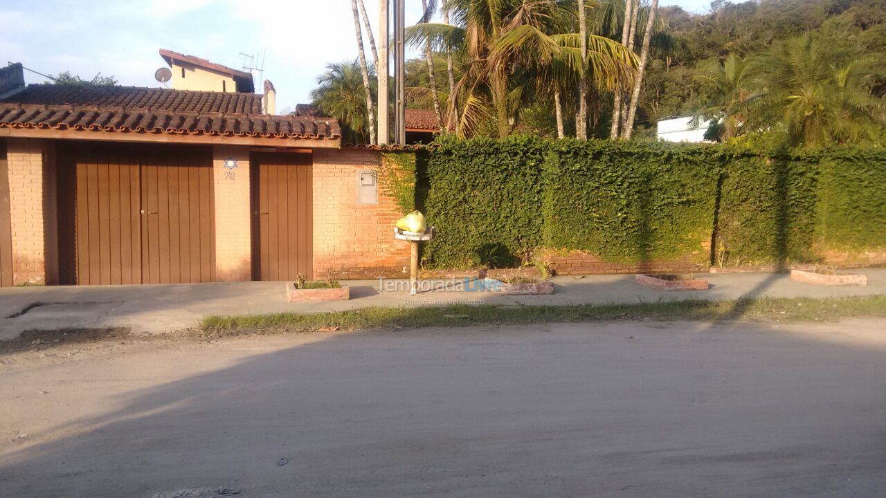 Casa para alquiler de vacaciones em Guarujá (Praia do Pernambuco)