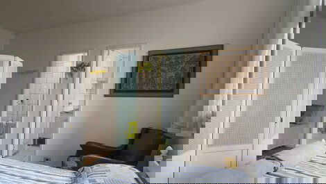 16Flats: FLAT 208