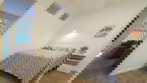16Flats: Suite Cathedral