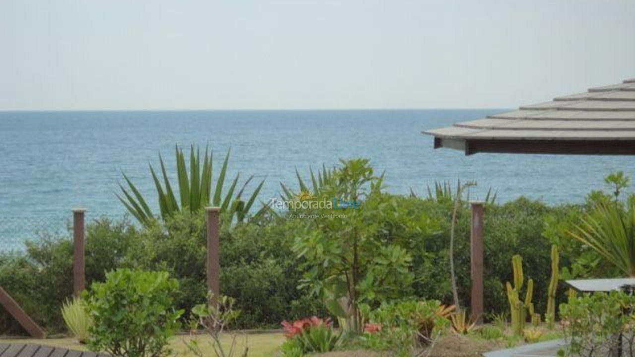 Casa para alquiler de vacaciones em Balneário Camboriú (Praia do Estaleirinho)