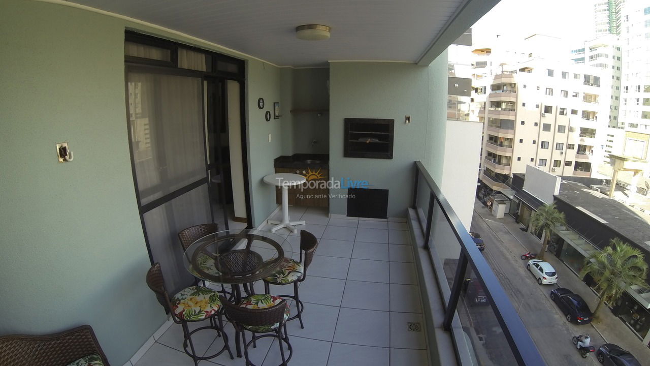 Apartment for vacation rental in Itapema (Meia Praia)