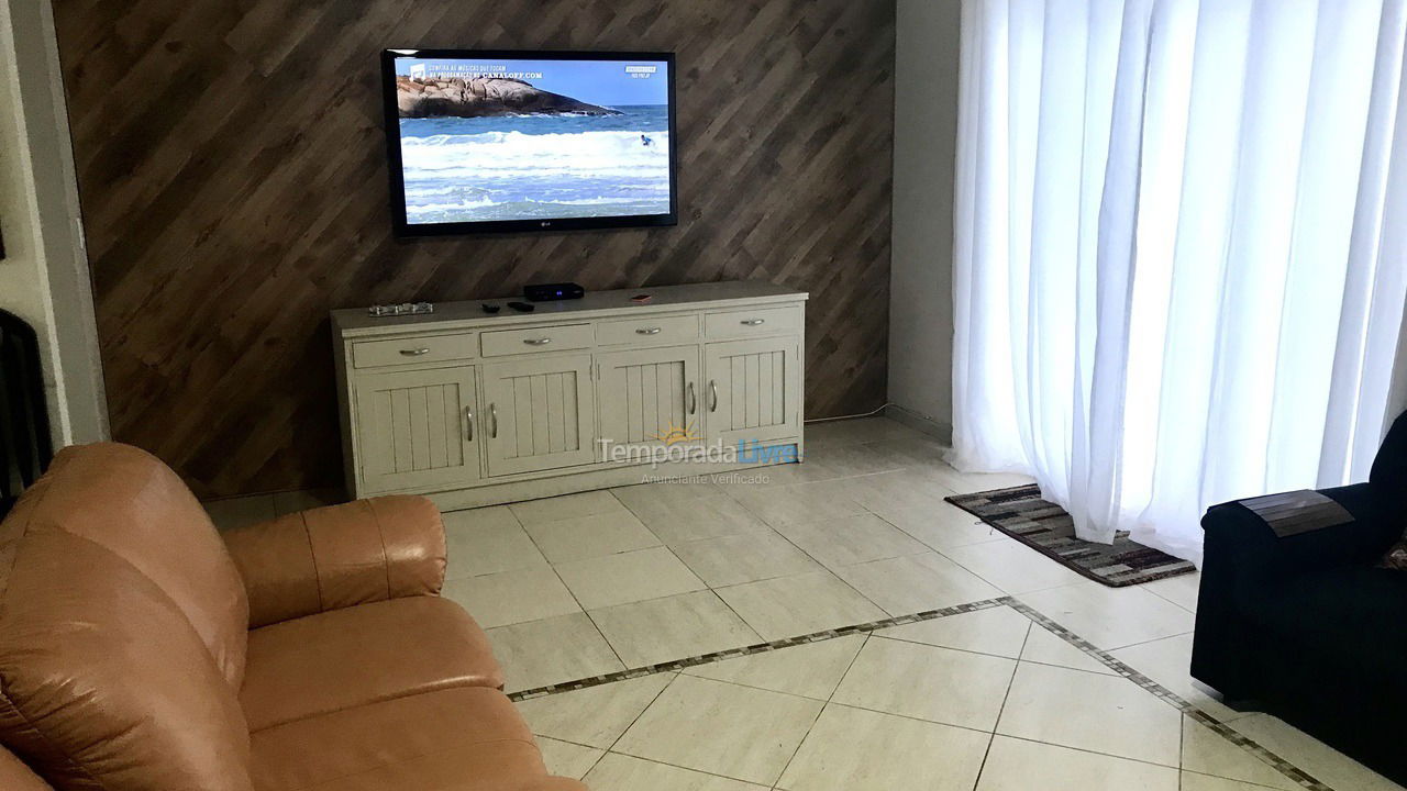 Casa para alquiler de vacaciones em Balneário Camboriú (Praia Central)