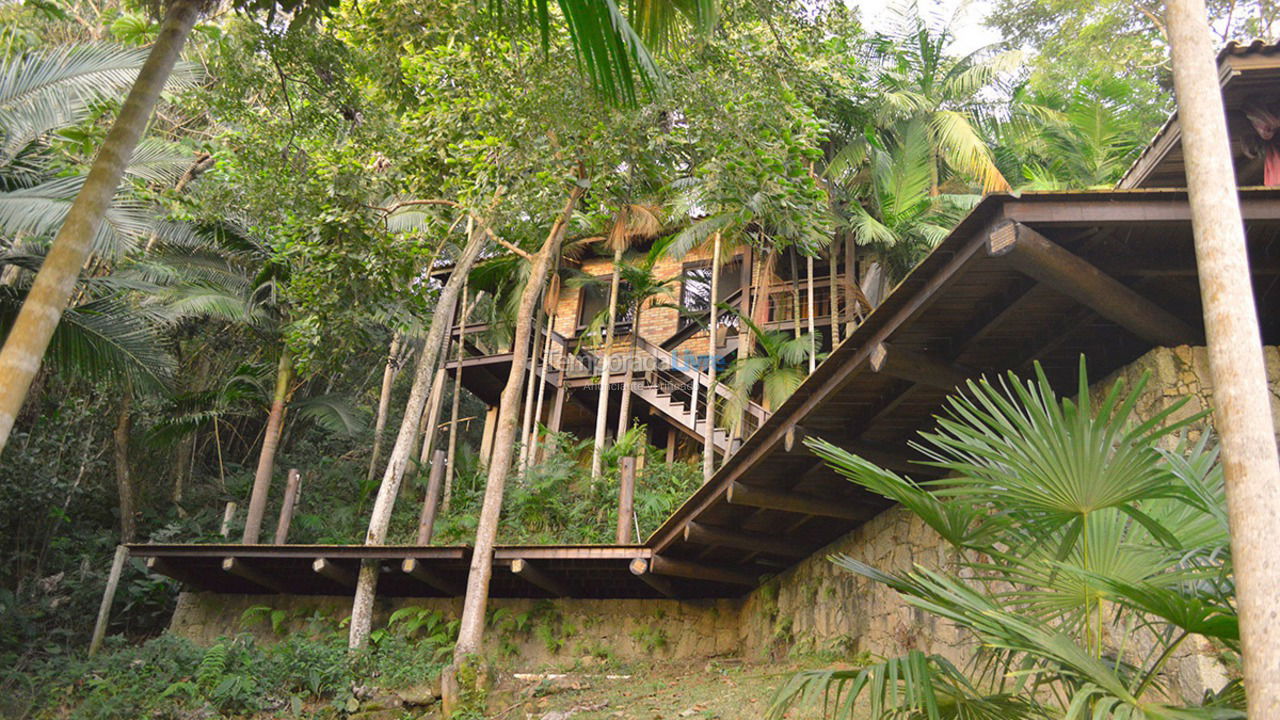 House for vacation rental in Garopaba (Praia da Ferrugem)