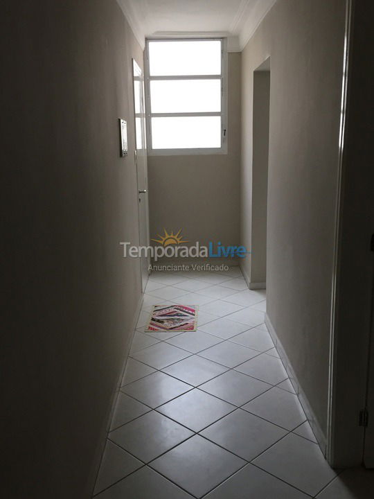 Apartamento para aluguel de temporada em Guarujá (Pitangueiras)