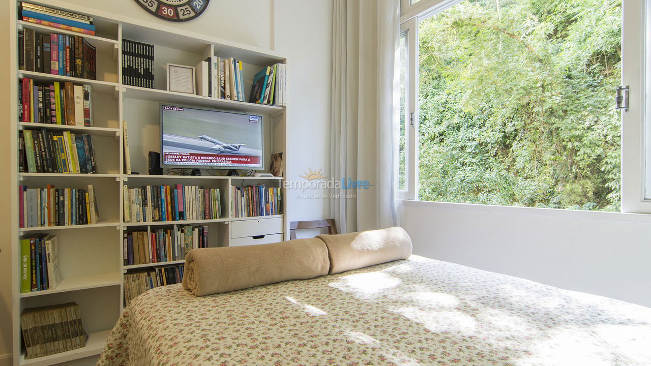 Apartamento para aluguel de temporada em Petrópolis (Centro)
