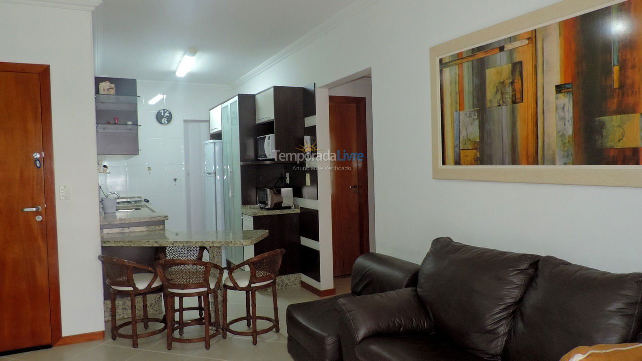 Apartment for vacation rental in Bombinhas (Praia de Bombas)