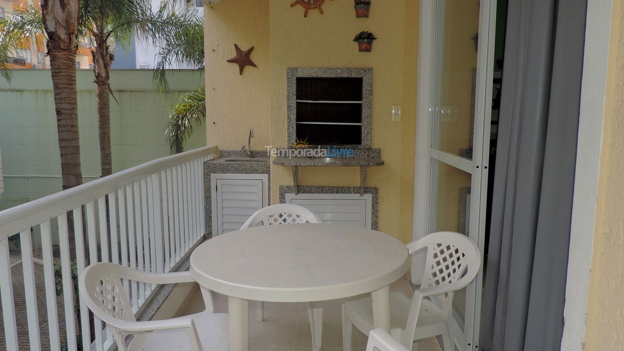 Apartment for vacation rental in Bombinhas (Praia de Bombas)