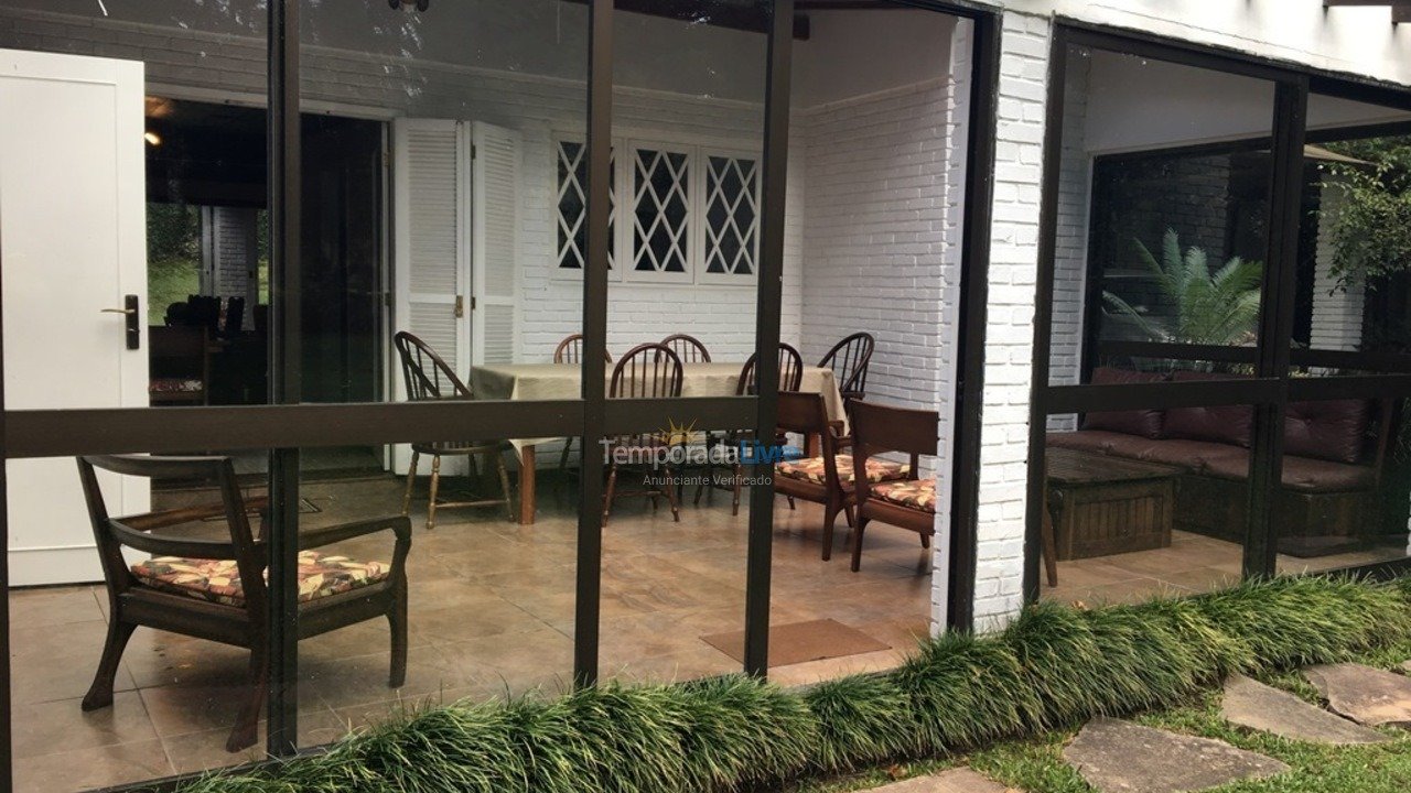 Casa para aluguel de temporada em Gramado (Centro)