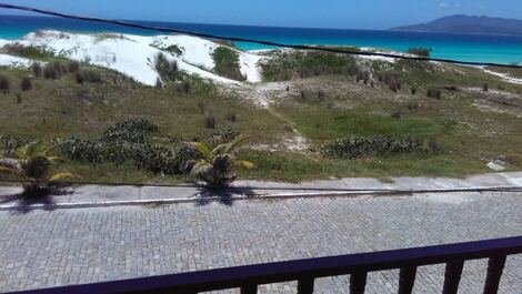 APARTMENT IN FRONT OF THE BEACH OF THE FORTE BUNNEL OF THE DUNES CABO FRIO