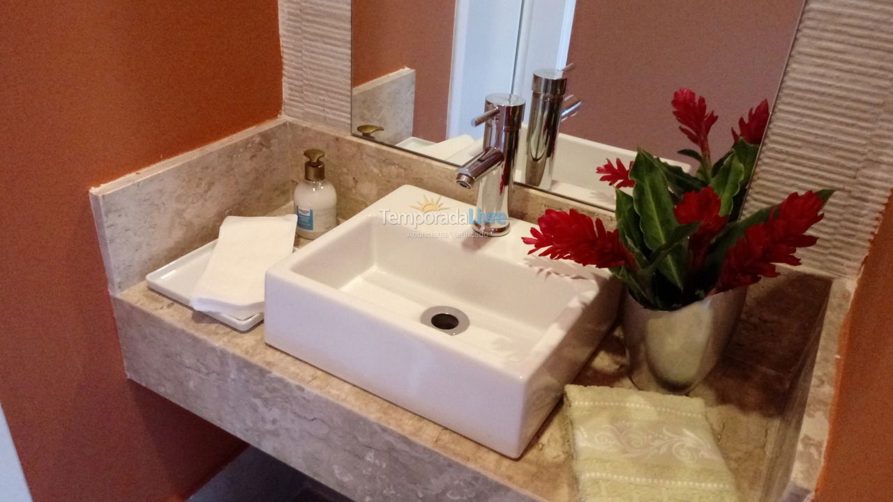 Casa para alquiler de vacaciones em São Sebastião (Camburi)