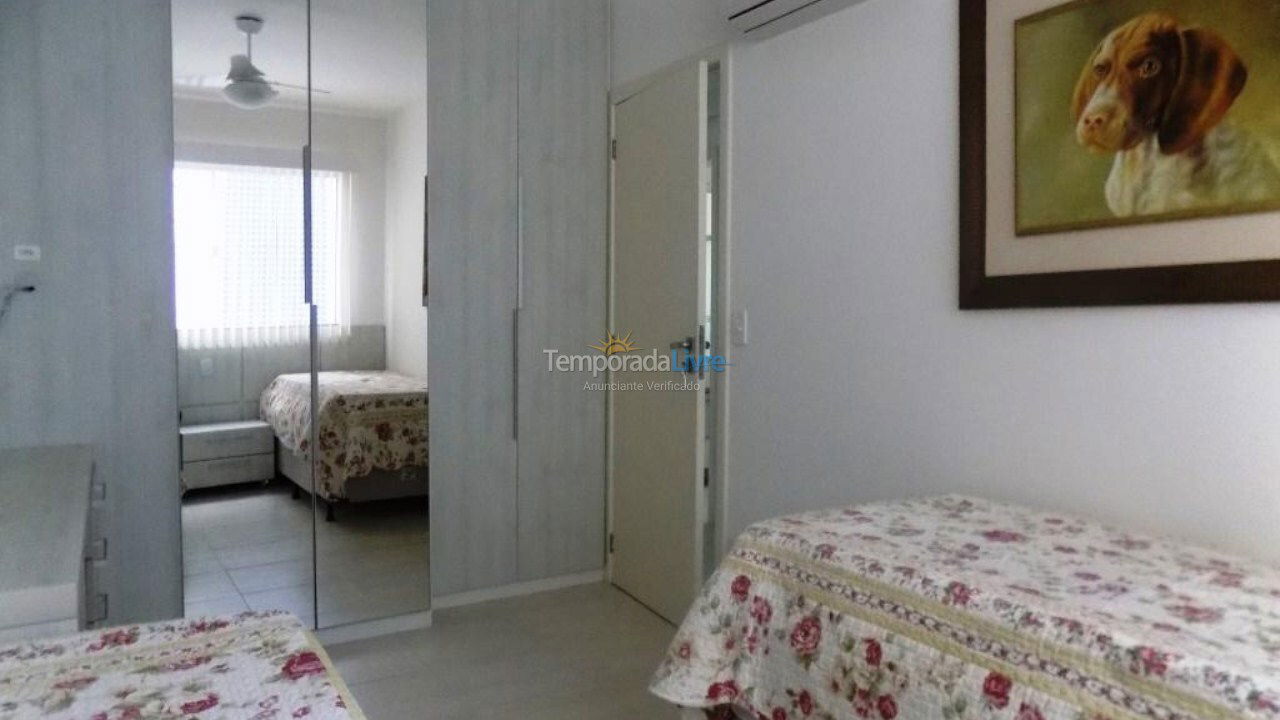 Apartamento para alquiler de vacaciones em Governador Celso Ramos (Praia de Palmas)