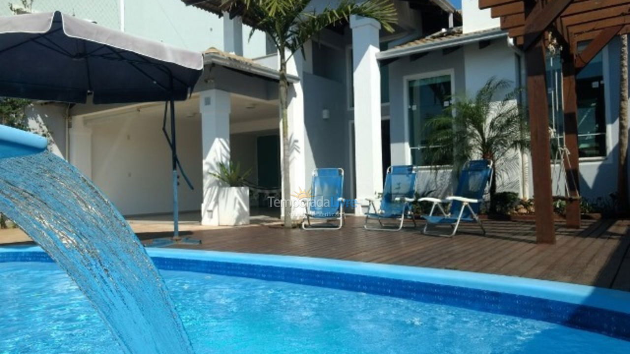 House for vacation rental in Bombinhas (Canto Grande)