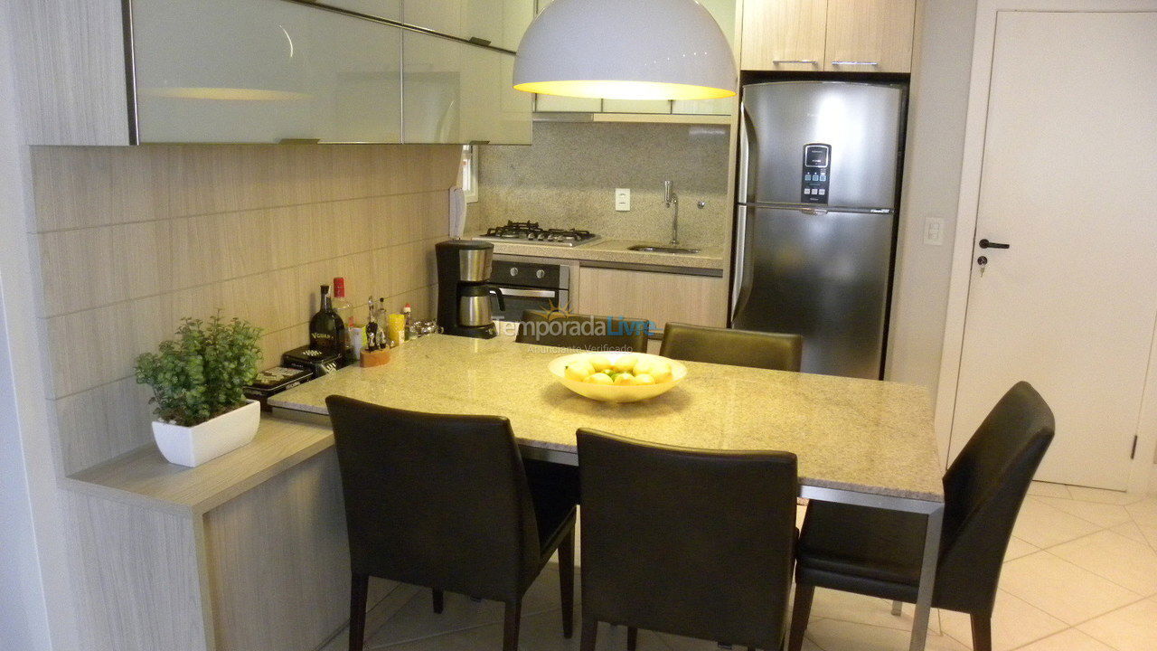 Apartment for vacation rental in Florianópolis (Praia Brava)