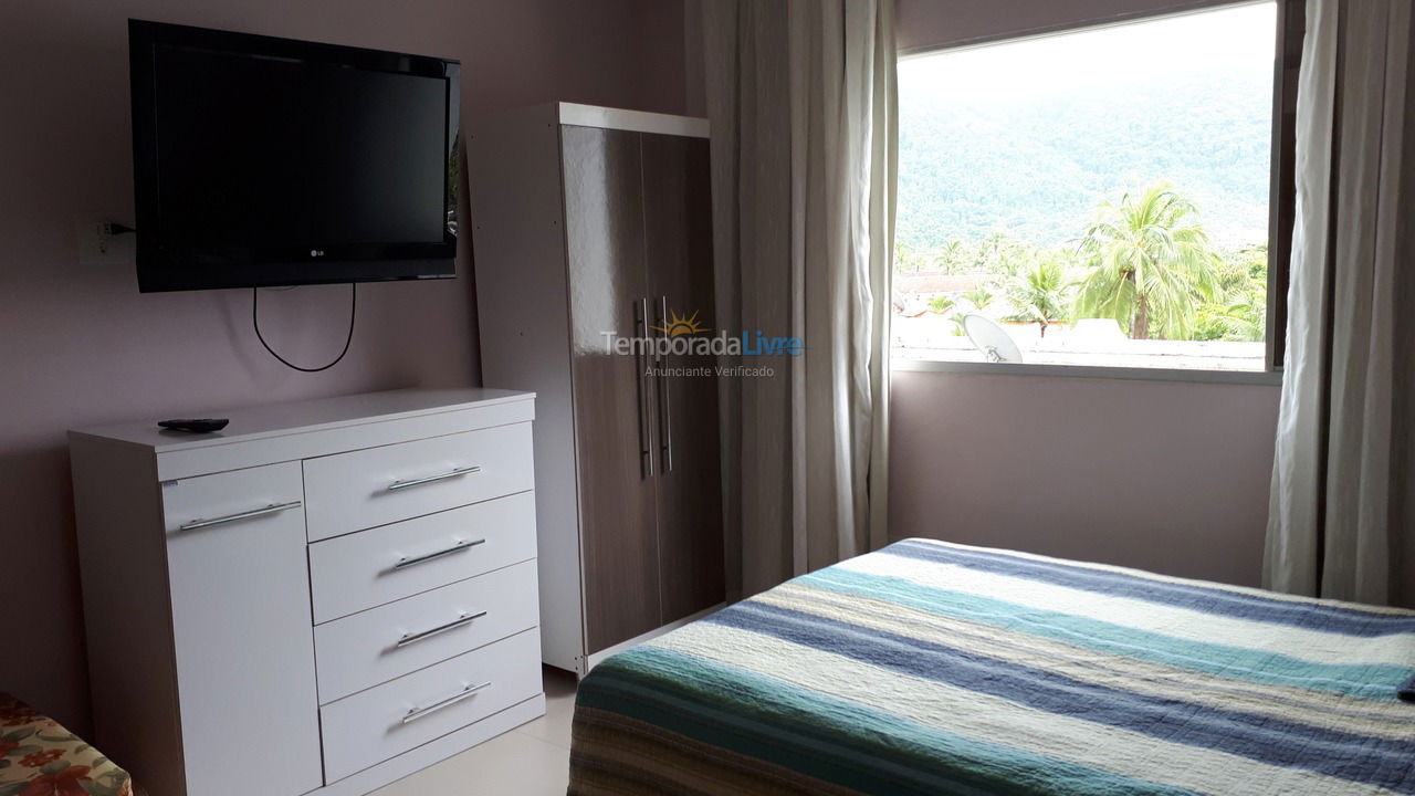 Apartment for vacation rental in Ubatuba (Praia das Toninhas)