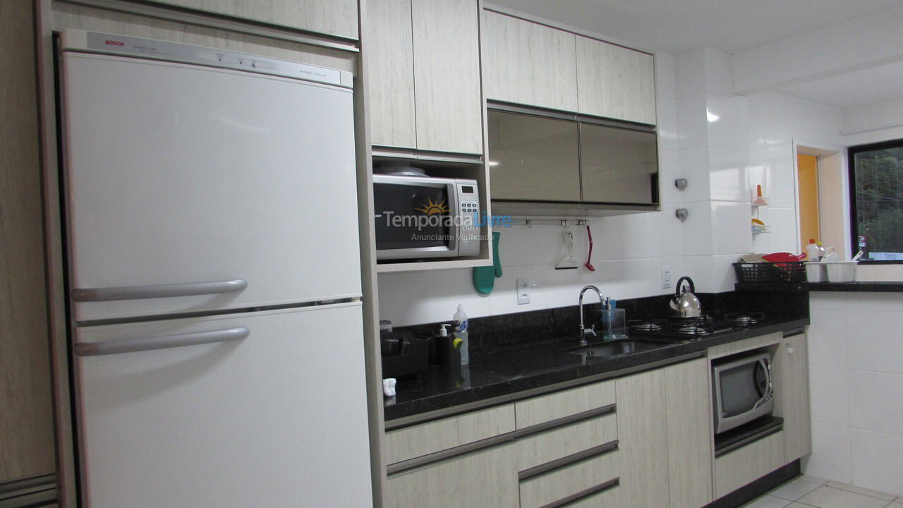 Apartamento para aluguel de temporada em Florianópolis (Lagoinha)