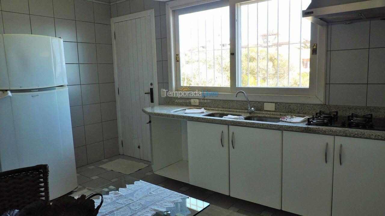 House for vacation rental in Florianopolis (Canasvieiras)