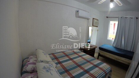 2 rooms 2 air, wifi 25 meters from the sea in Meia Praia Itapema