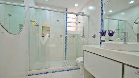 Spacious and luxurious apartment in Copacabana for 7 people!