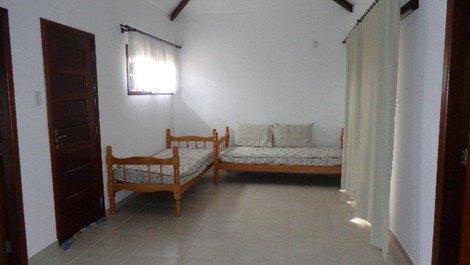 Great Twin with AC in two bedrooms, close to the sea, barbecue