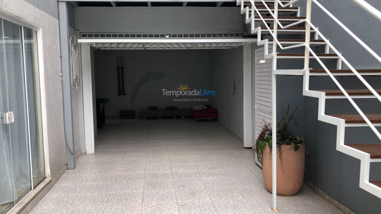 Casa para aluguel de temporada em Balneário Camboriú (Praia Central)