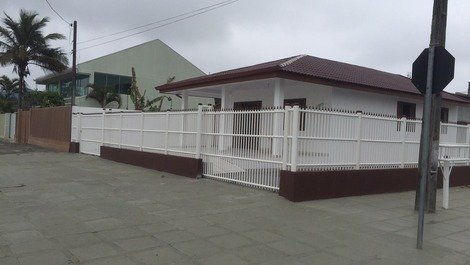 Casa Praia de Leste - Beira Mar