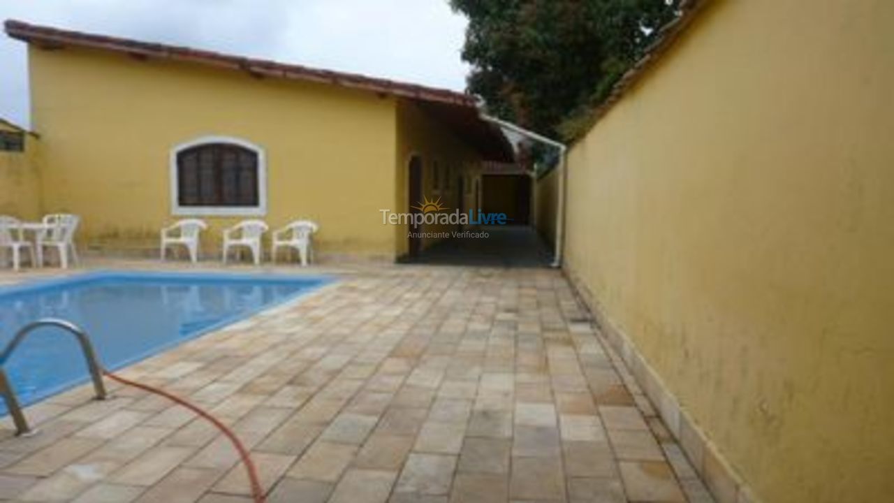 Casa para aluguel de temporada em Praia Grande (Praia do Caiçara)