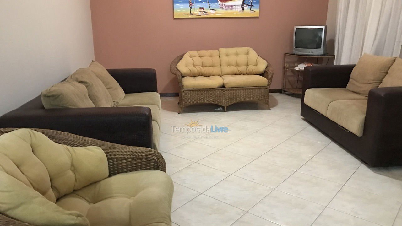 Apartment for vacation rental in Bombinhas (Praia de Bombinhas)