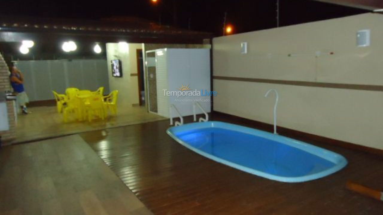 House for vacation rental in Guarapari (Praia do Morro)