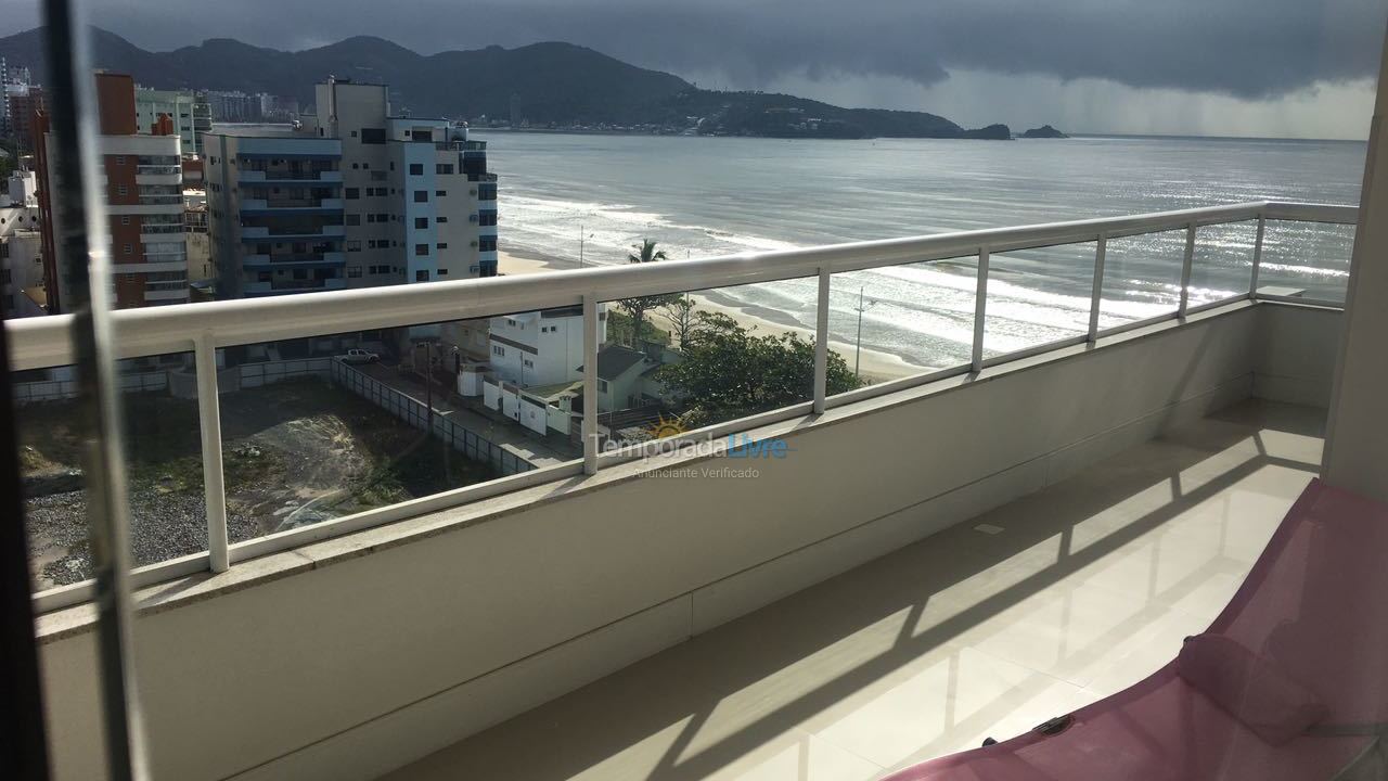 Apartamento para aluguel de temporada em Itapema (Meia Praia)