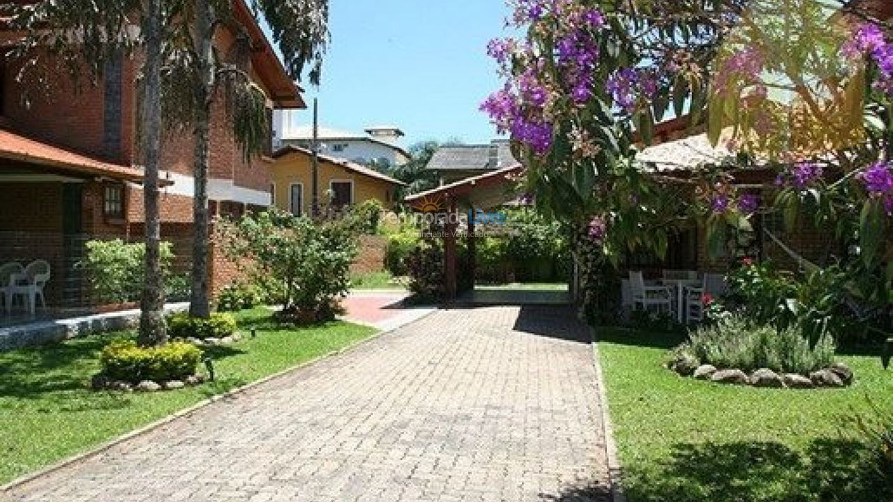 Casa para aluguel de temporada em Florianópolis (Cachoeira do Bom Jesus)