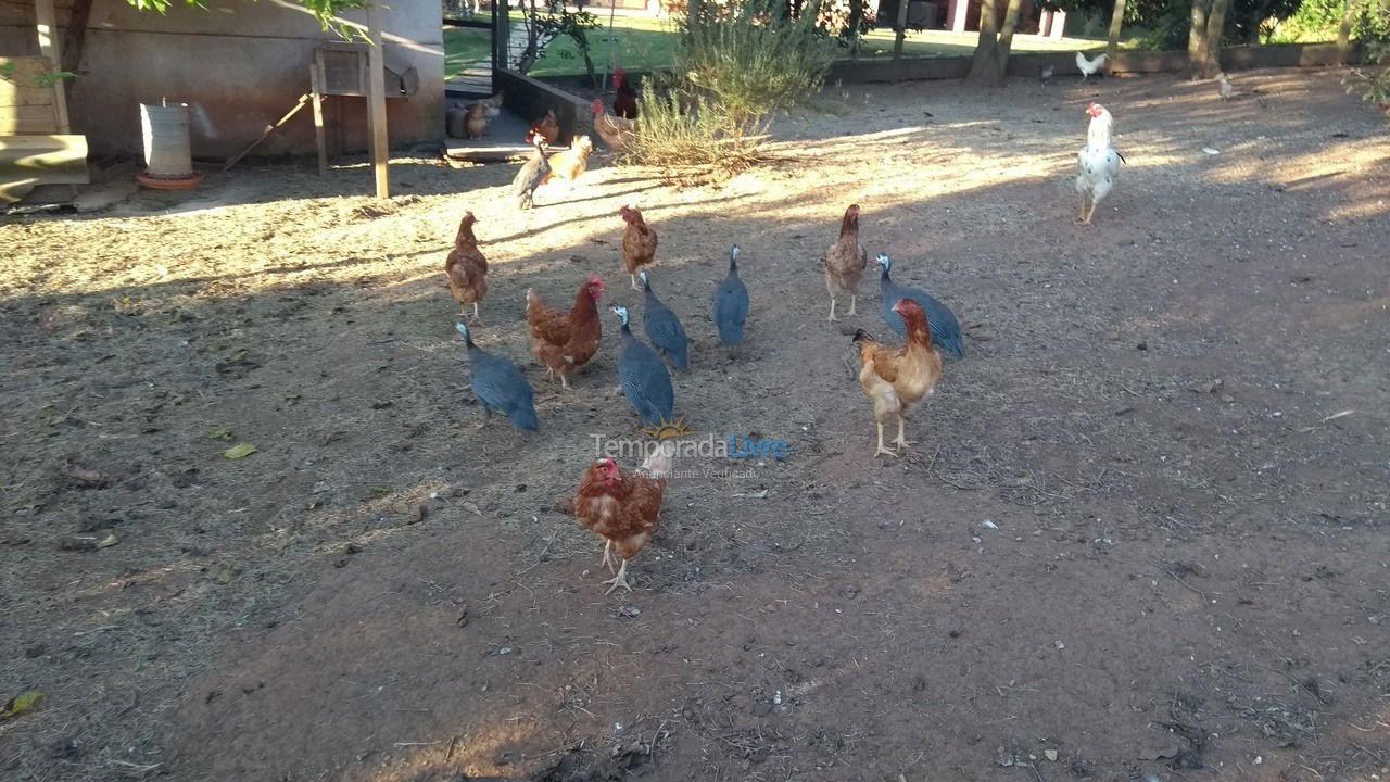 Granja para alquiler de vacaciones em Bragança Paulista (Chácara Por do Sol)