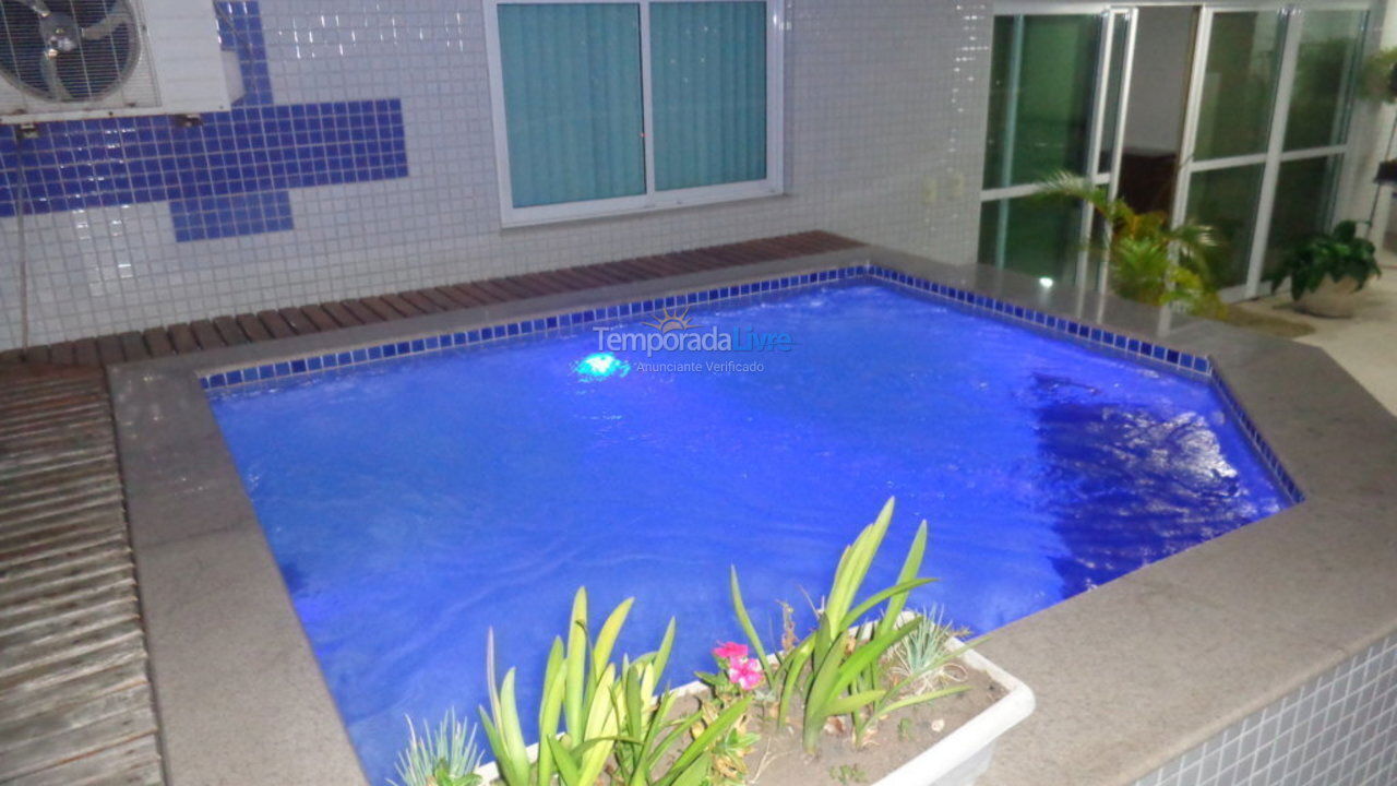 Apartment for vacation rental in Guarapari (Praia do Morro)