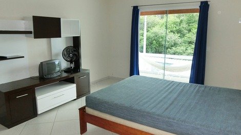 Duplex house in Cabo Frio with WIFI 500 m from the beaches of Peró and Conchas