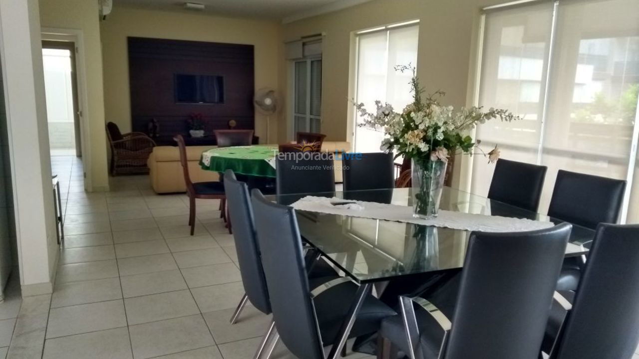 Apartment for vacation rental in Bertioga (Riviera de São Lourenço)