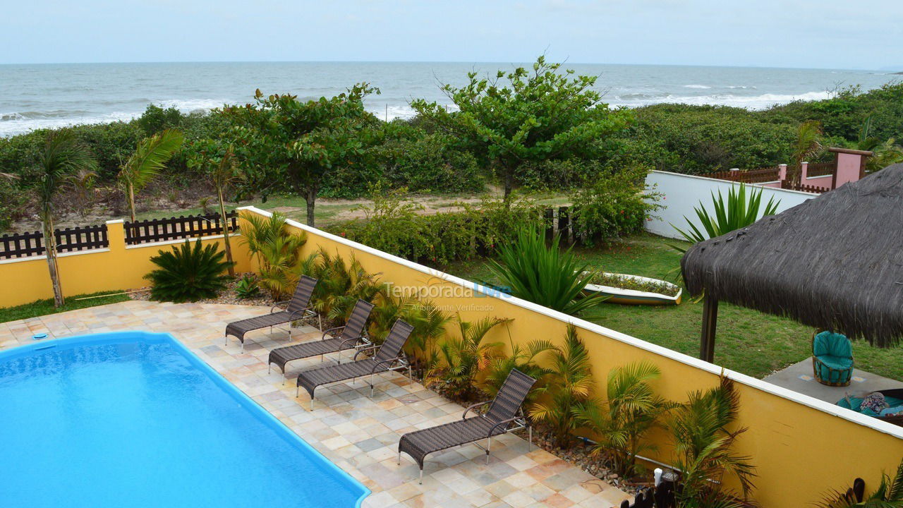 House for vacation rental in Guaratuba (Barra do Saí)