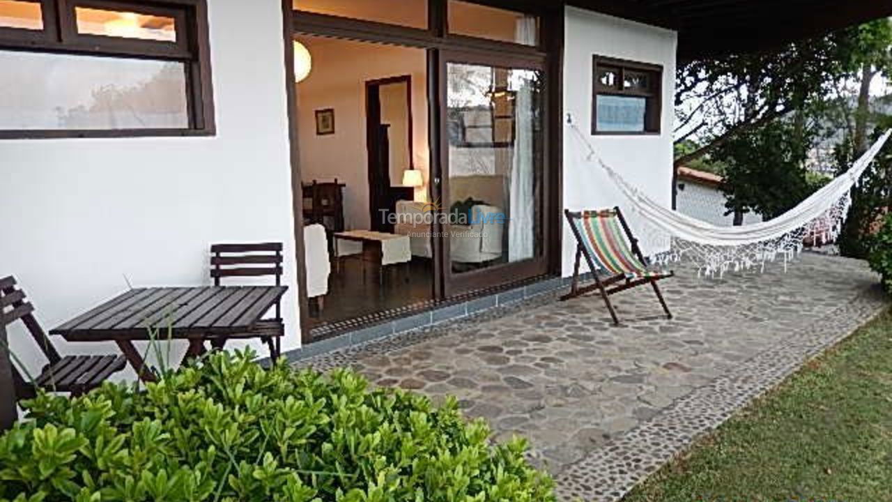 Casa para alquiler de vacaciones em Garopaba (Vigia)