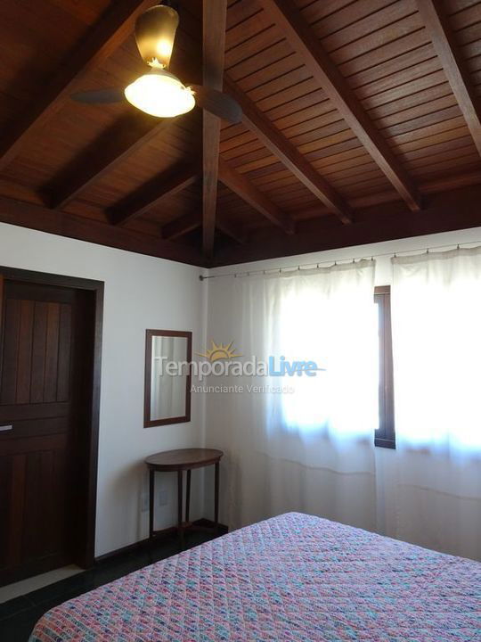 House for vacation rental in Garopaba (Morrinhos)