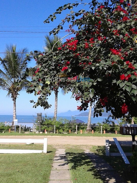 Casa para alquiler de vacaciones em Ubatuba (Lagoinha)