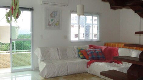 Beautiful Loft Duplex penthouse Flat 150m from the beach