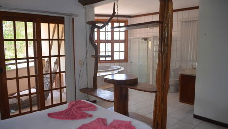 Casa de 6 habitaciones, de las cuales 5 suites, a 700 metros de la playa de Taperapuan