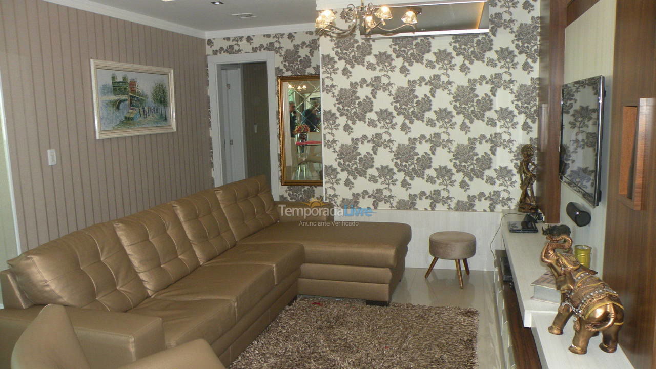 Apartamento para aluguel de temporada em Itapema (Centro)
