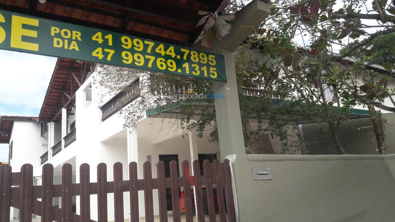 House for vacation rental in Itapoá (Itapema do Norte)