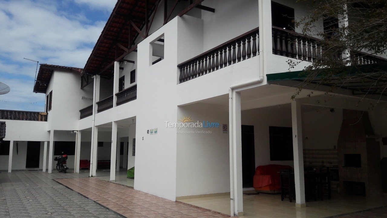 Casa para alquiler de vacaciones em Itapoá (Itapema do Norte)