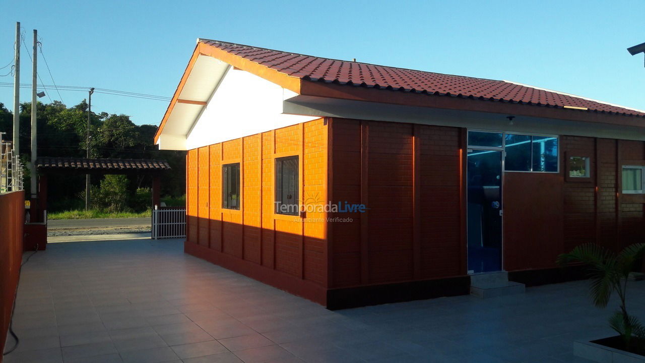 House for vacation rental in Itapoá (Itapema do Norte)