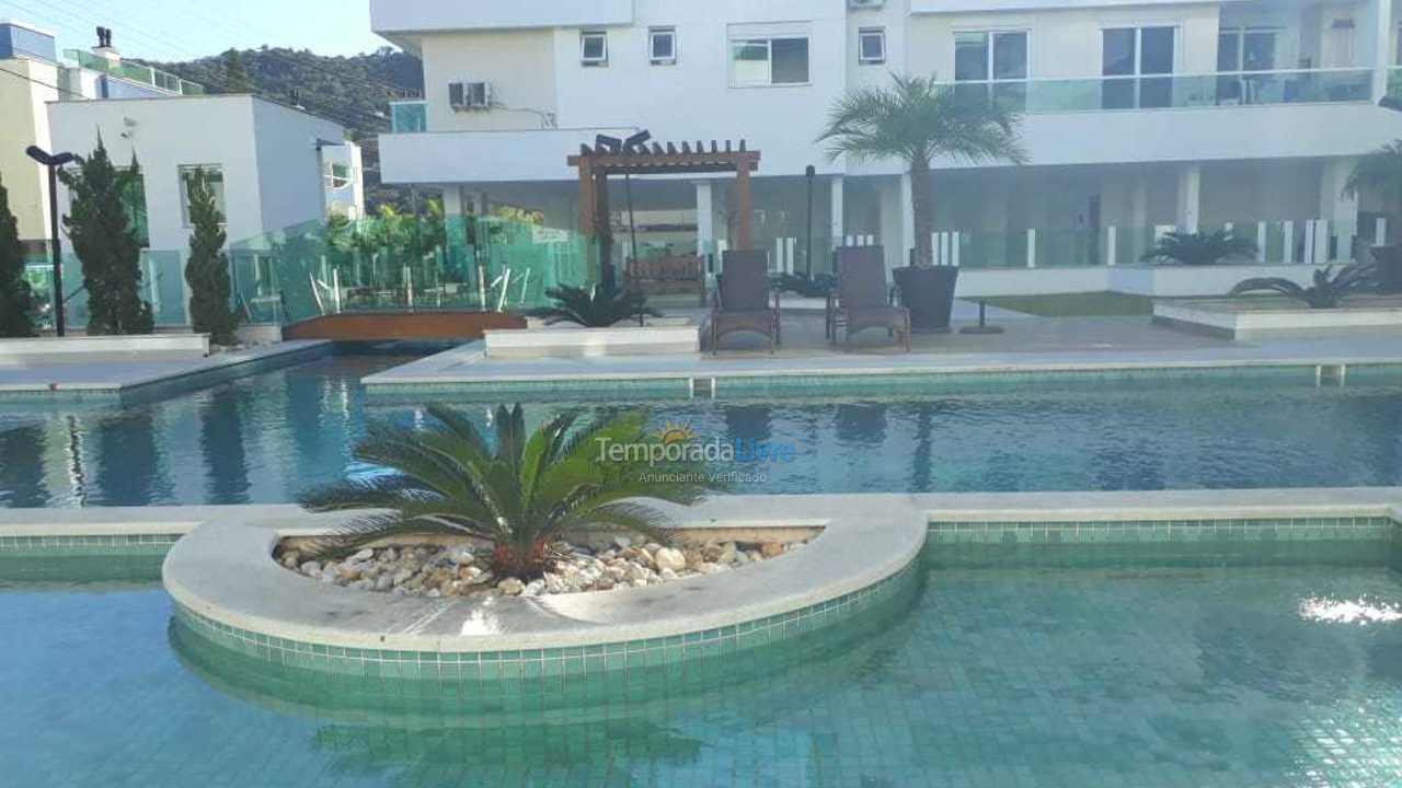 Apartamento para aluguel de temporada em Florianopolis (Praia dos Ingleses)